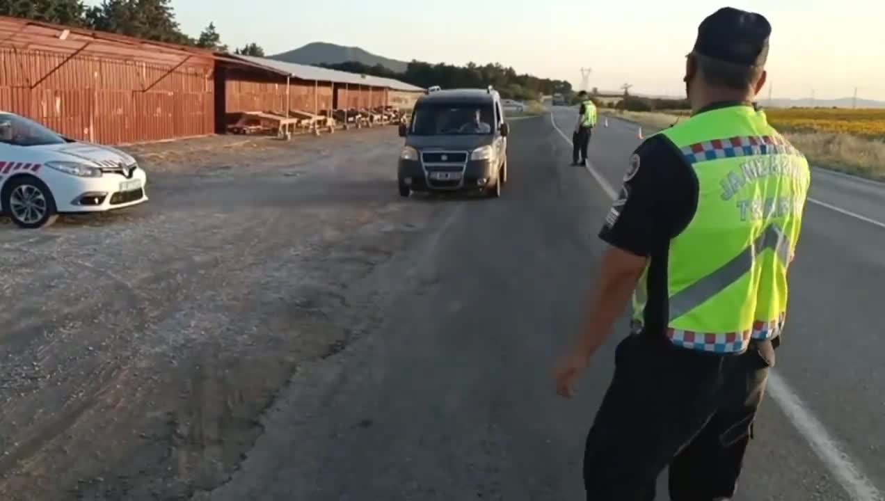 Bakan Yerlikaya: Çakar kullanan 189 sürücüye ceza uygulandı
