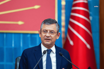 CHP GENEL BAŞKANI ÖZGÜR ÖZEL: "KUZEY MARMARA OTOYOLU'NDA 7 ARACIN KARIŞTIĞI ZİNCİRLEME KAZADA YAŞAMINI YİTİREN 11 YURTTAŞIMIZA ALLAH'TAN RAHMET DİLİYORUM."