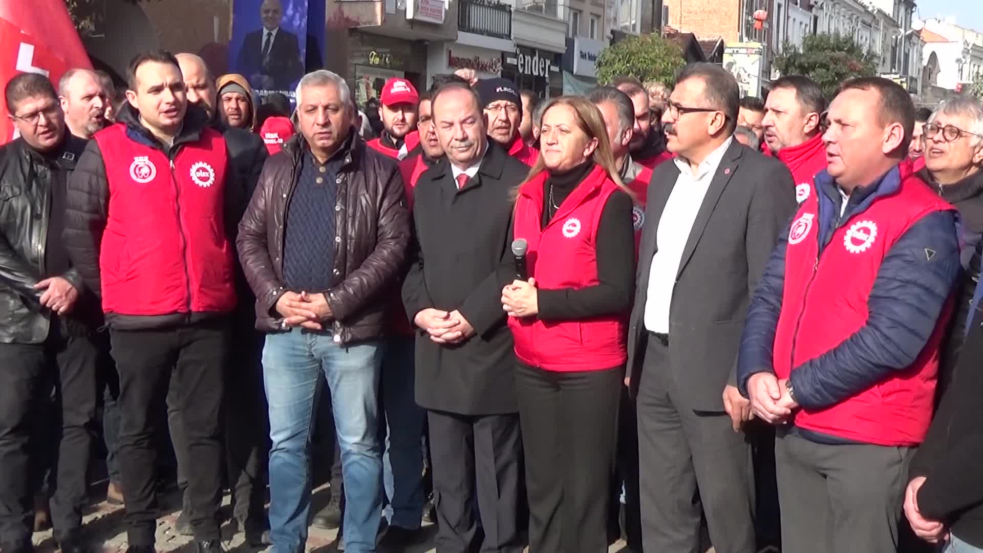 DİSK GENEL BAŞKANI ARZU ÇERKEZOĞLU: “TÜRKİYE’DE HALA ASGARİ ÜCRET TEK BİR İŞÇİ ÜZERİNDEN HESAPLANIYOR”