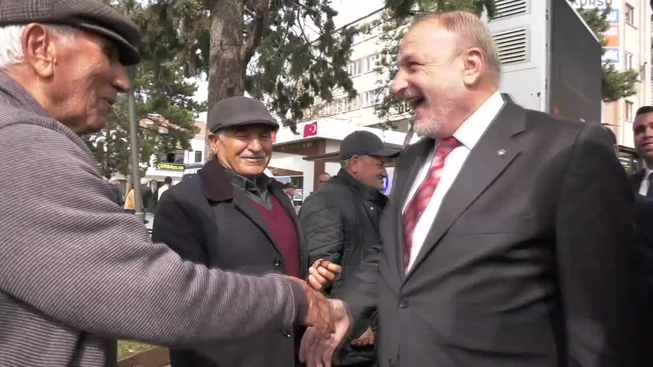 İYİ PARTİ GENEL BAŞKAN YARDIMCISI OKTAY VURAL: "VATANDAŞIN SIKACAK KEMERİ KALMADI, BOĞAZI SIKILIYOR"