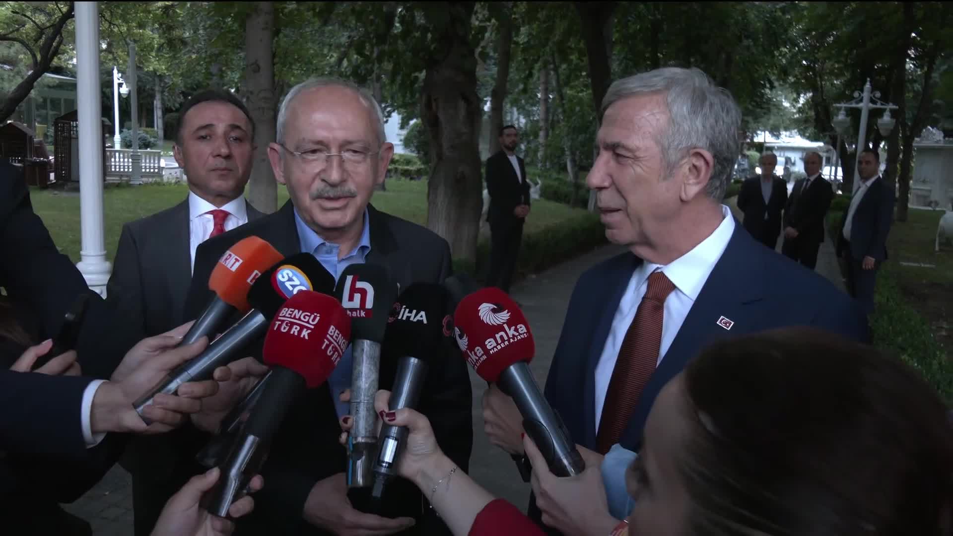 Kılıçdaroğlu ile Yavaş'tan açıklama: "Elbette oturacağız, yemek yiyeceğiz. Özel bir gündemimiz yok"