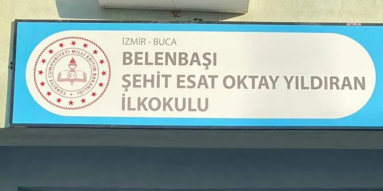 MEB’DEN BUCA’DA BİR OKULA DİYARBAKIR CEZAEVİ’NDEKİ İŞKENCELERİYLE BİLİNEN ESAT OKTAY YILDIRAN İSMİNİN VERİLMESİNE İLİŞKİN AÇIKLAMA: “BİR DÖNEMİN YANLIŞLARINI BUGÜNE TAŞIMA ANLAMINA GELEN BU KARARI TASVİP ETMEMİZ MÜMKÜN DEĞİLDİR”