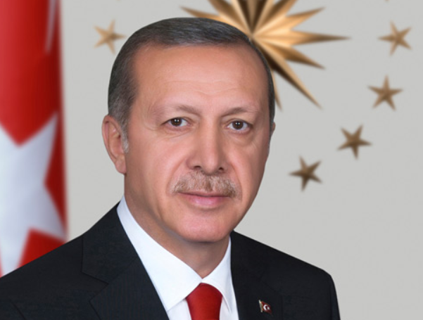 Erdoğan'dan Almanya'daki Türkiye-Portekiz Maçına Dramatik Yorum: "Trajedi İzliyoruz!"