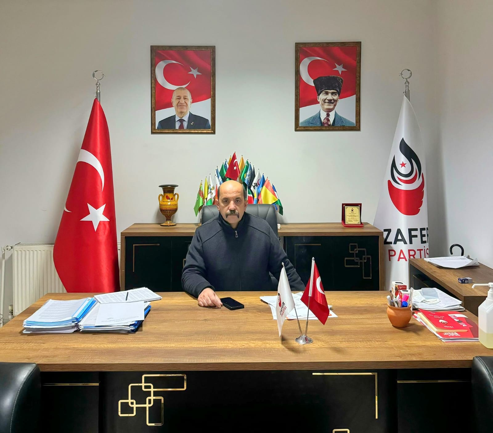 Zafer Partisi Kayseri İl Başkanı İsmail Salep: "Ekonomik Kriz Derinleşiyor, Çözüm Bizde!"