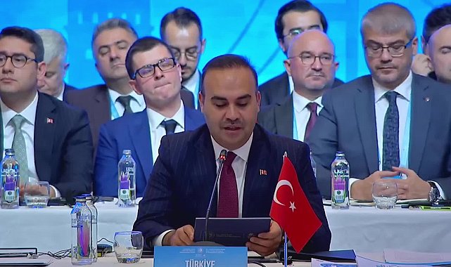 Bakan Kacır: "Türkiye Yüzyılı’nda Tam Bağımsızlıktan Vazgeçmeyeceğiz"