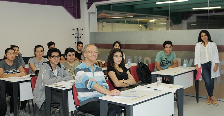 Sarıyer Akademi, YZF Ekosisteme Katkı Ödülü’ne Aday Gösterildi