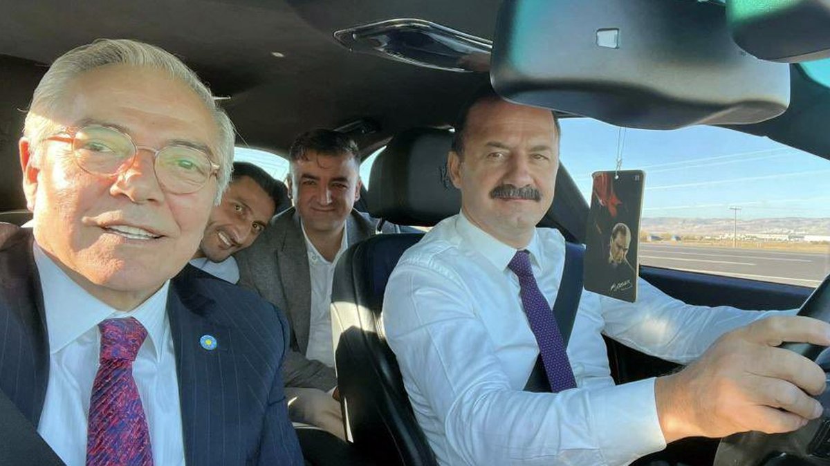 Anahtar Parti Başkanı Ağıralioğlu'nun Maserati Fotoğrafı Tartışma Yarattı