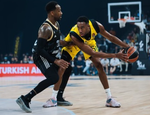 Fenerbahçe Beko, Asvel Lyon-Villeurbanne’i 77-73 Yenerek Galip Geldi