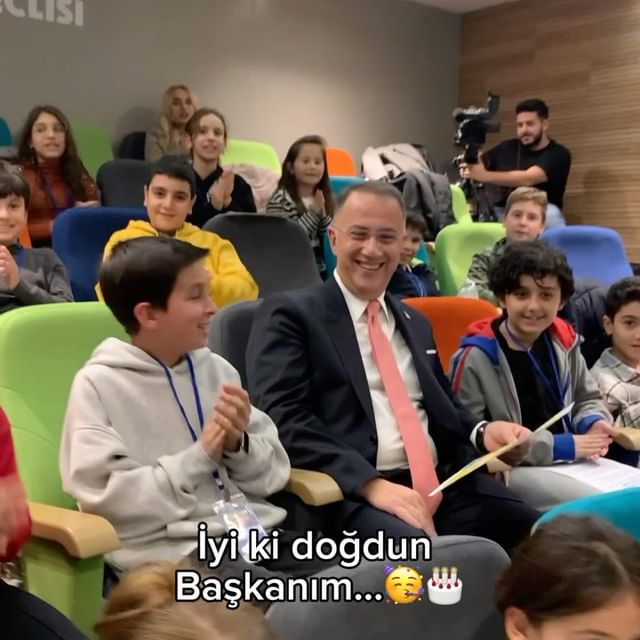 Beylikdüzü'nde Çocuk Meclisi Seçimi Coşkusu