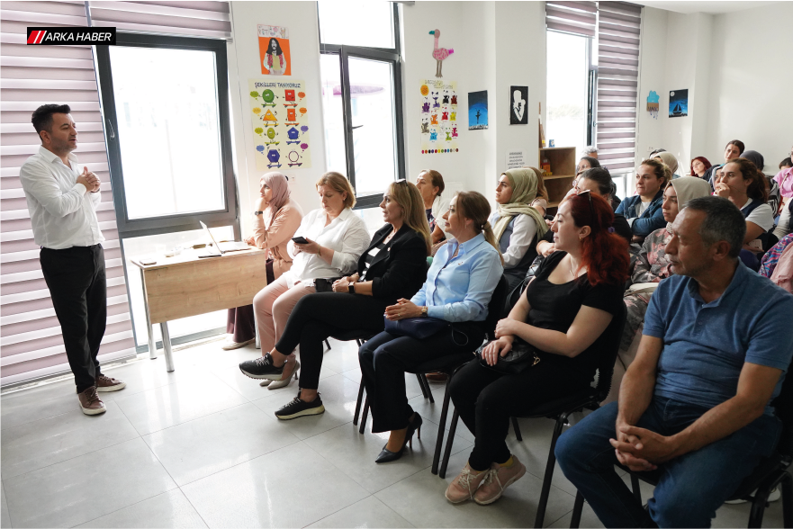 Mükemmel Şartlar Sunamıyorsanız, Çocuğunuzdan Mükemmeli Beklememelisiniz