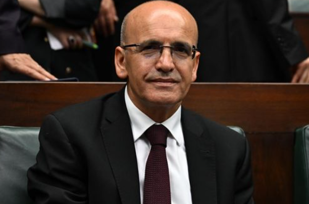 MEHMET ŞİMŞEK'TEN AÇIKLAMA