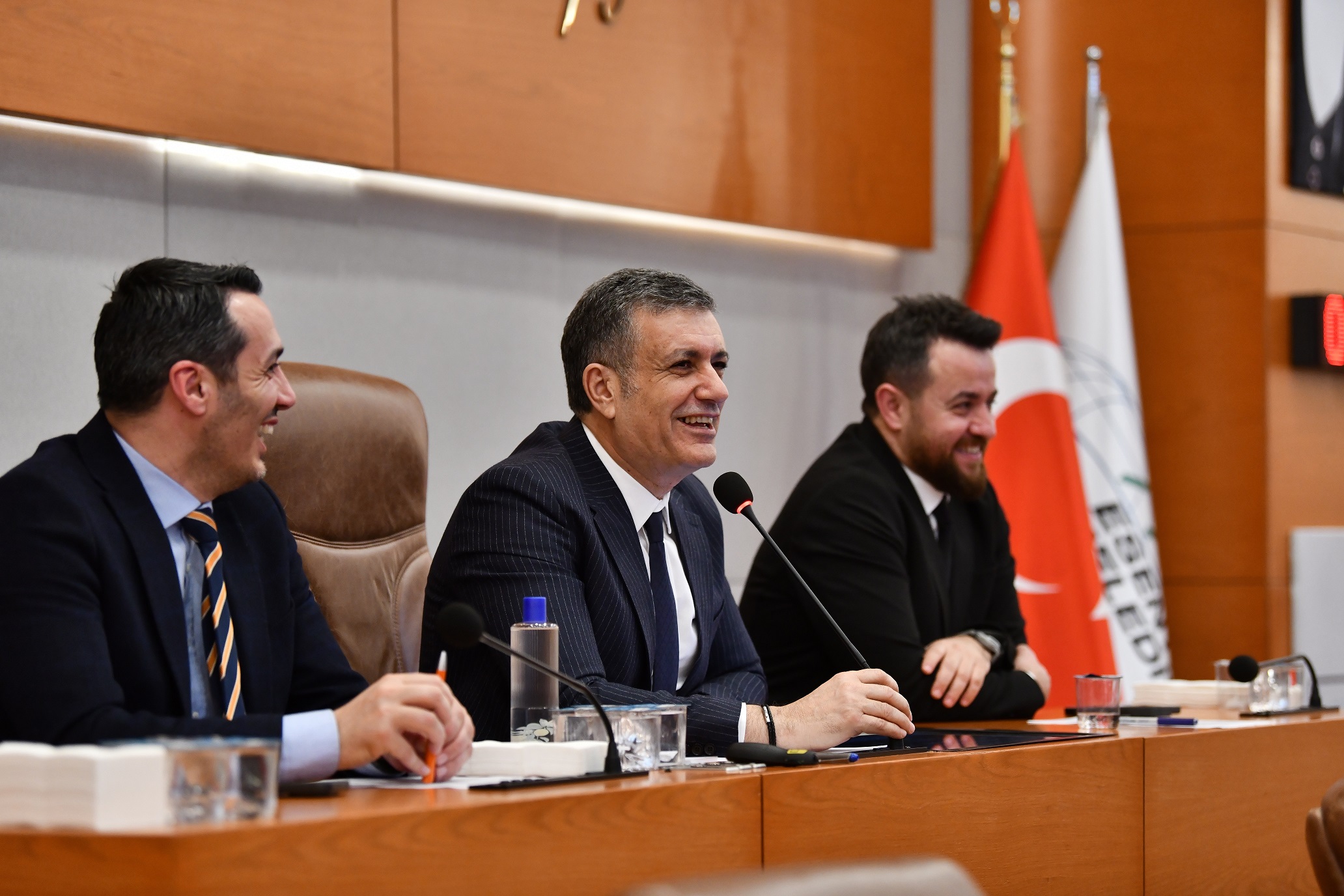 BAŞKAN BOZKURT: ASLOLAN ARKADA HUSUMET BIRAKMADAN BU SÜRECİ TAMAMLAMAKTIR