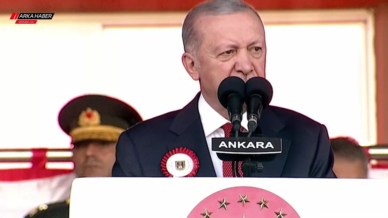 Erdoğan: "15 Temmuz İhanetini En Az Hasarla Atlattık"